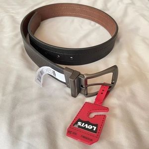 NWT Levi's Reversible Casual Men's Belt with Embossed Strap Size 34